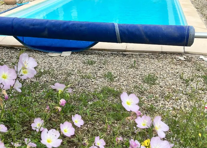 Cuisine Independant 2 Pers Piscine Proche Thermes Des Fumades Апартаменты